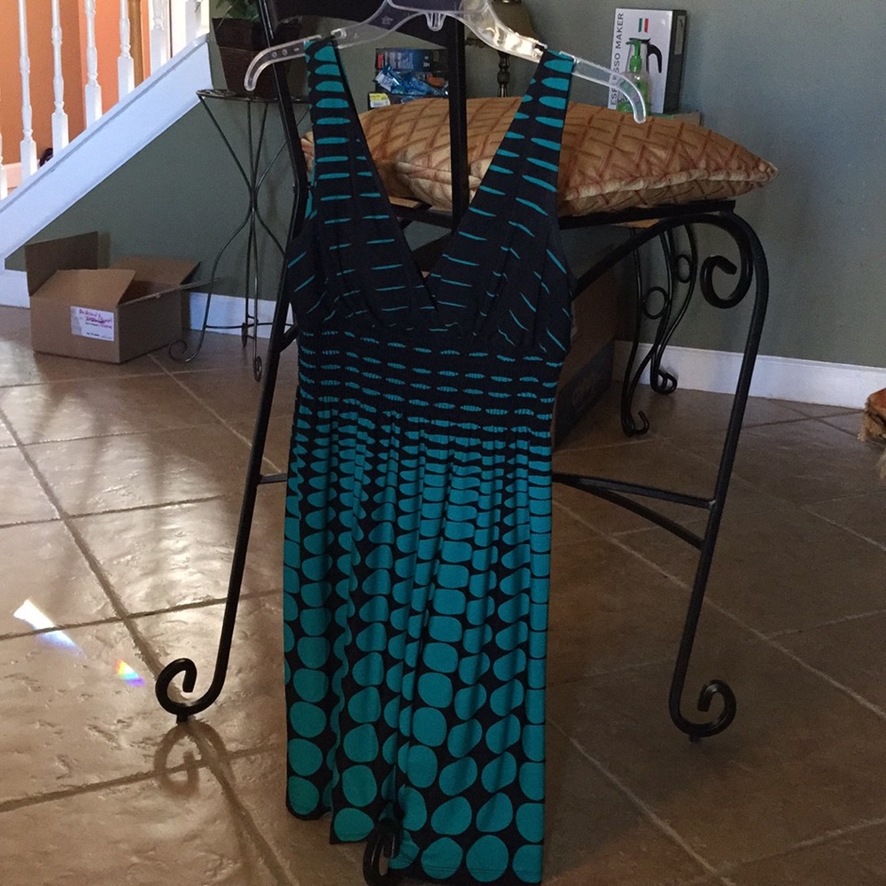 Beautiful turquoise & Black Dress size 4